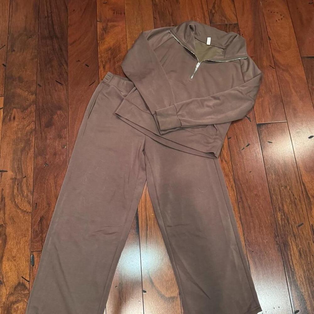 Lady lamiit brown tracksuit size